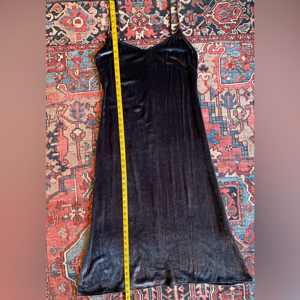Reformation Gaia Velvet Slip Dress Size Medium - Picture 6 of 13